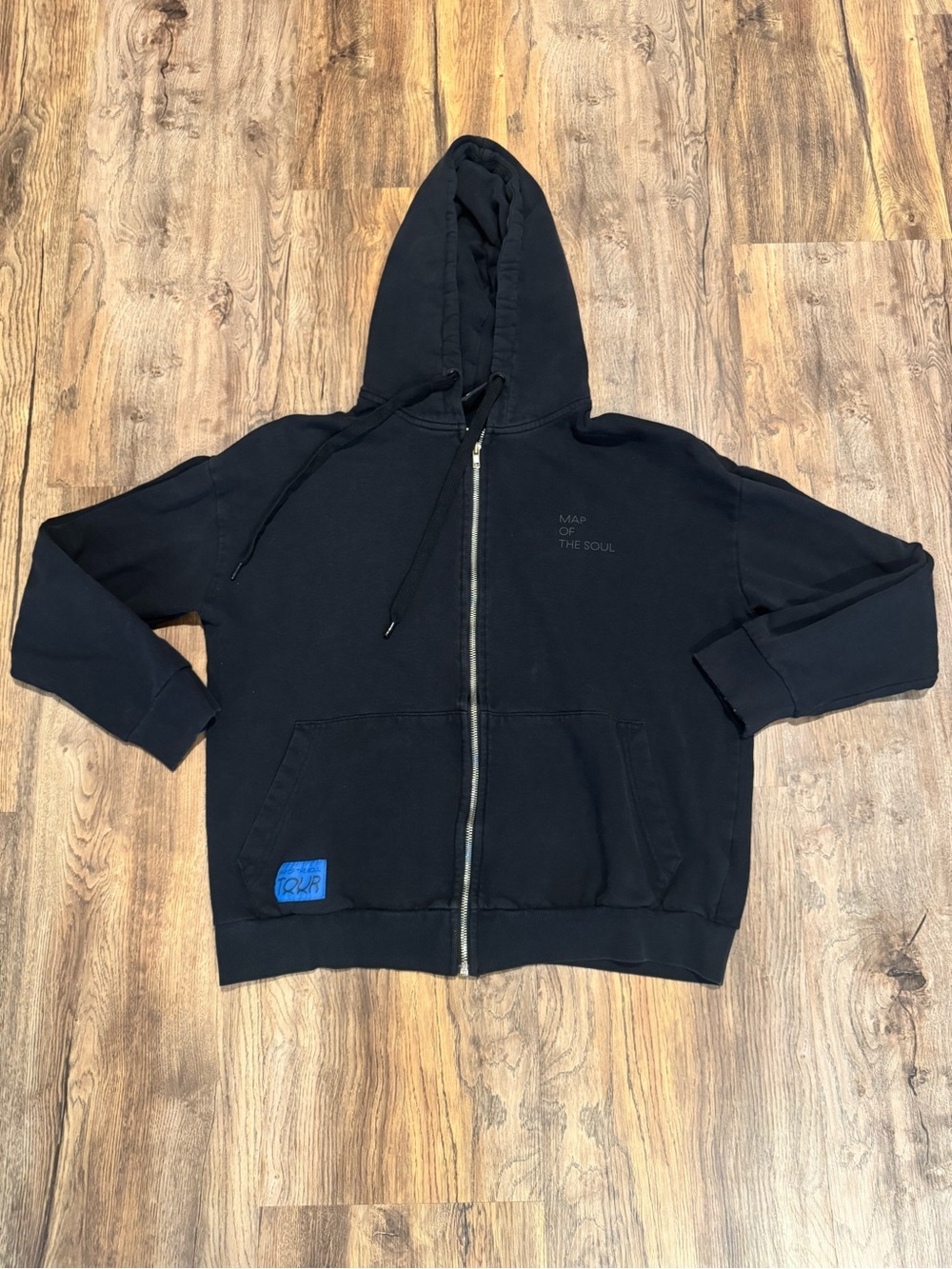 BTS Official ‘Map of the Soul’ Tour Full Zip Hoodie Size M